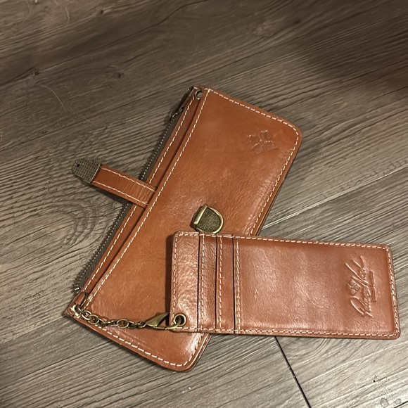 Beautiful like new Patricia nash organized with suede interior - Picture 4 of 5